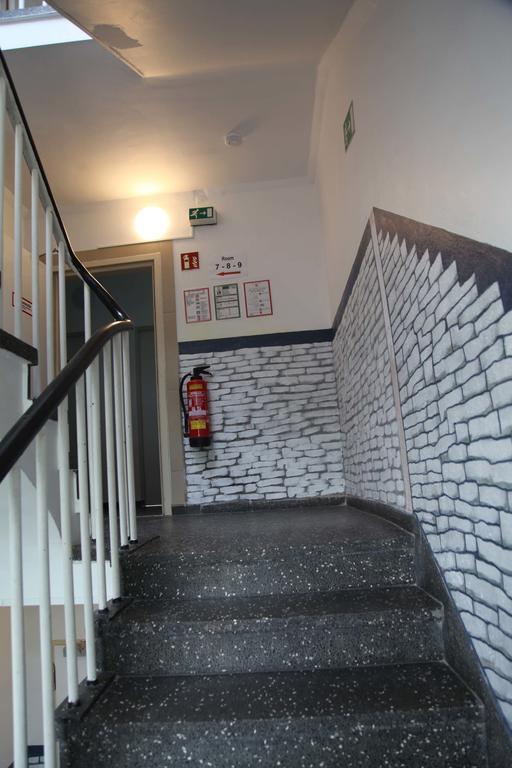 Hotel Moji Koeln ภายนอก รูปภาพ
